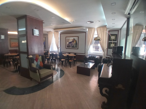 塞万提斯酒店主图