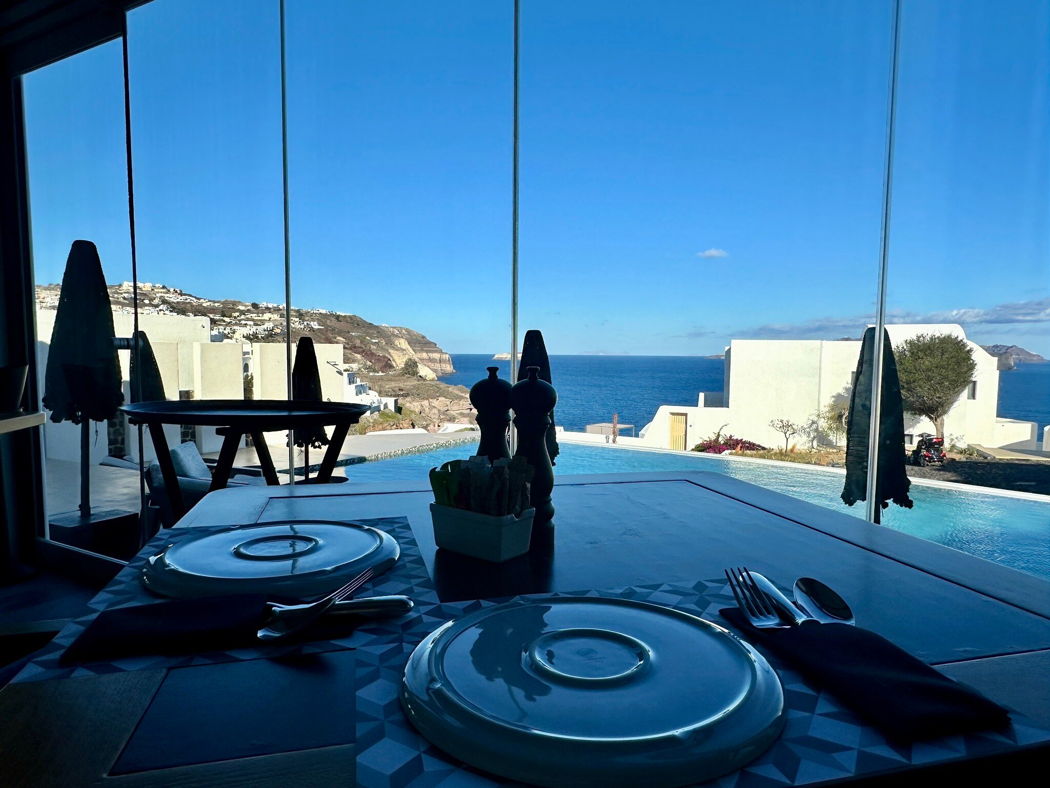 Grand Ambassador Santorini-官方