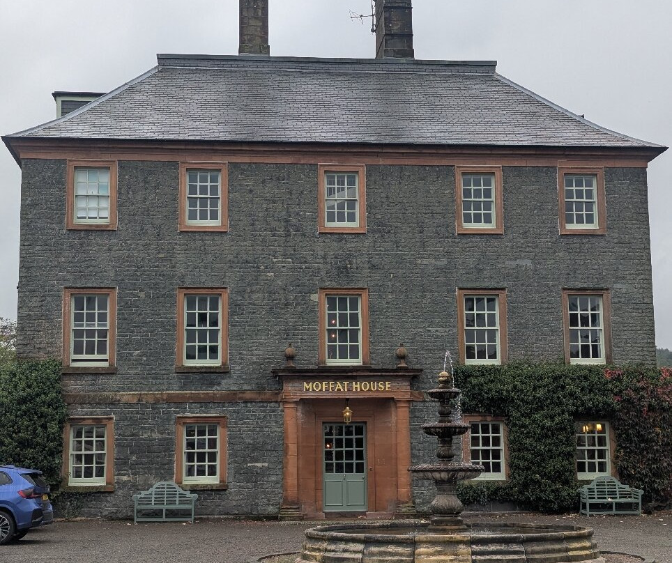 莫法特别墅酒店主图