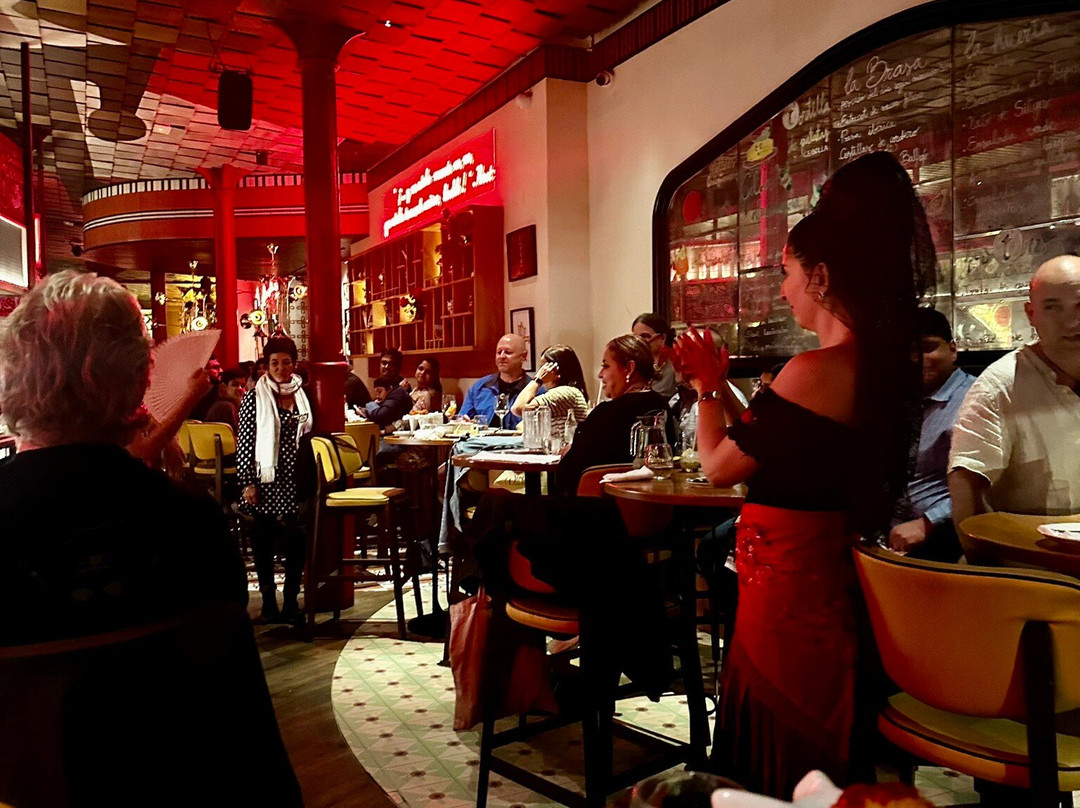 Thrills Day Tours by 3els-巴塞罗那必去景点