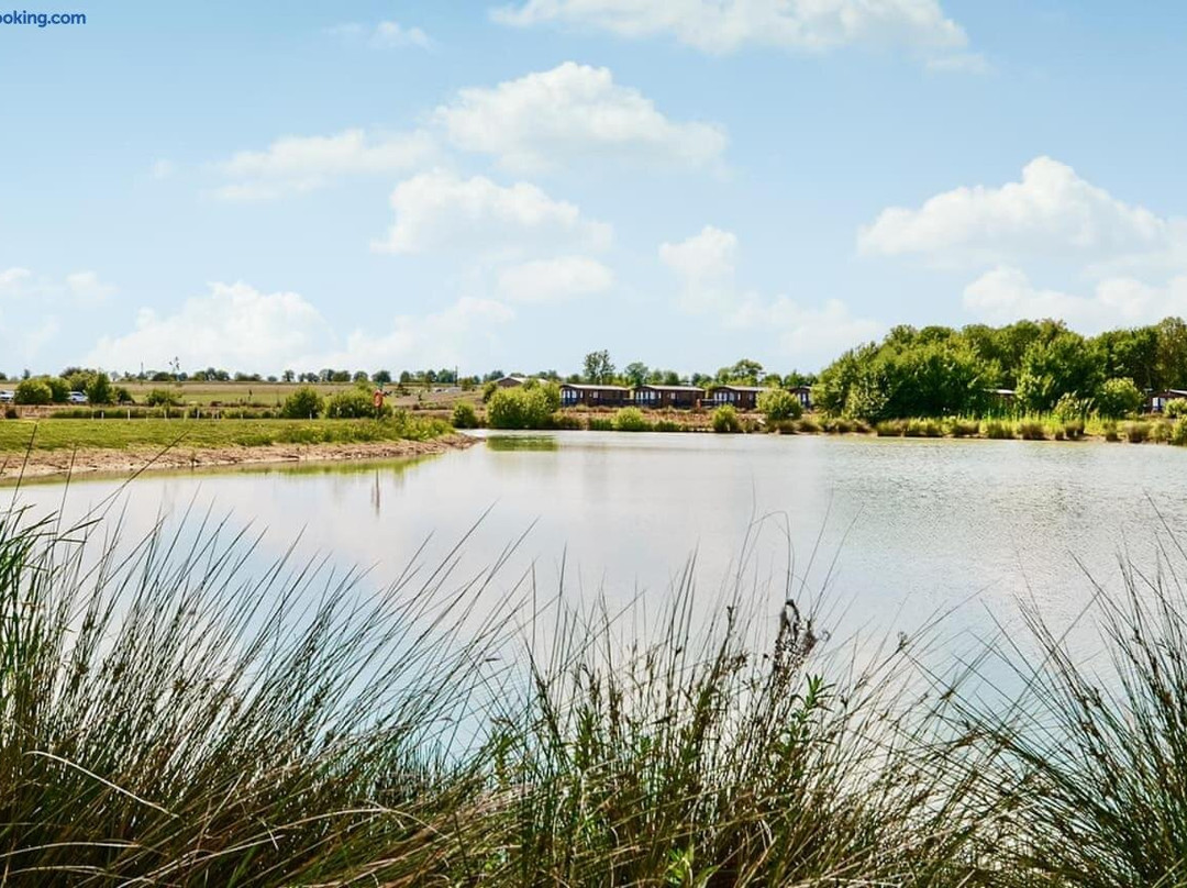 Hanworth Country Park