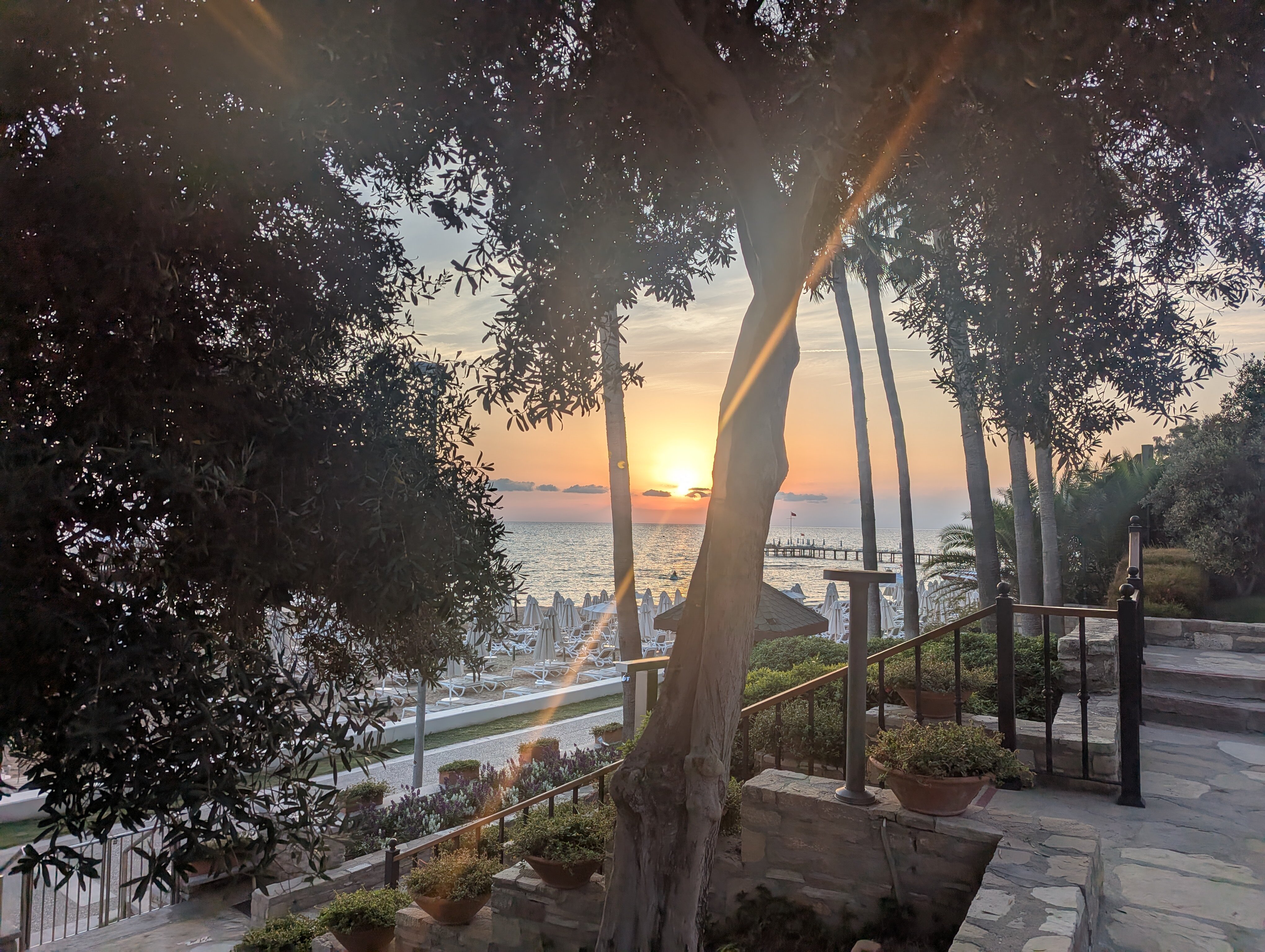 Arum Barut Collection-泳池