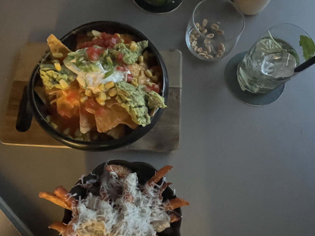 Blend walk-in/ restaurant