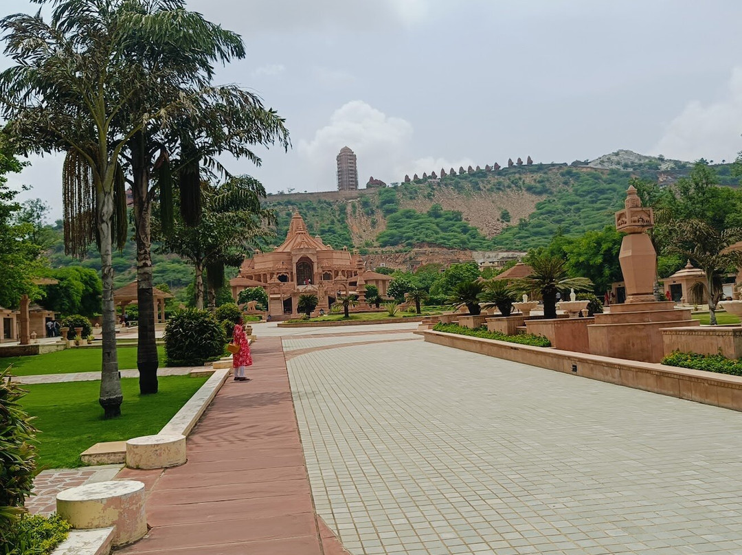 Nareli Jain Temple-阿杰梅尔必去景点