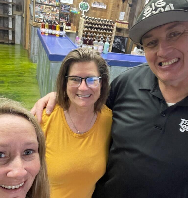 Tennessee Shine Company - Pigeon Forge-皮金福奇必去景点