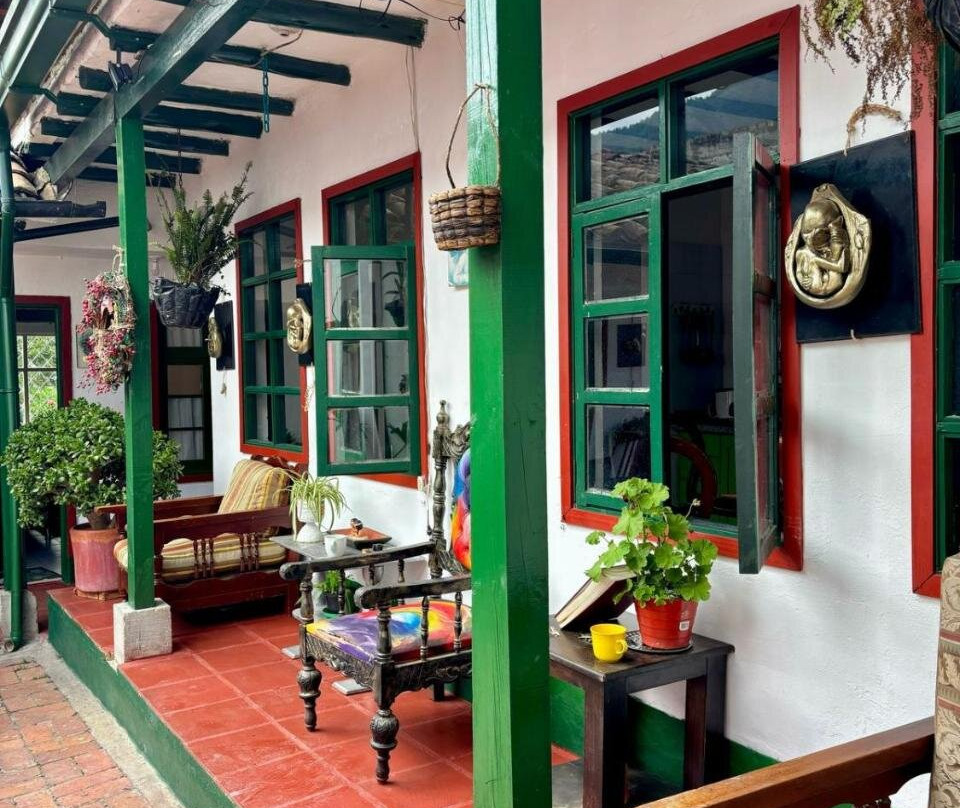 Hotel Las Tres Viejas