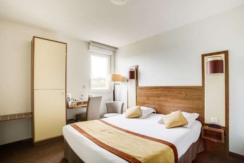 Creances酒店住宿-Brit Hotel Cote Des Havres