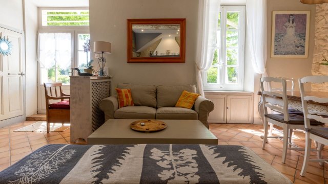 巴斯蒂特阿莫里尔住宿加早餐旅馆-餐饮