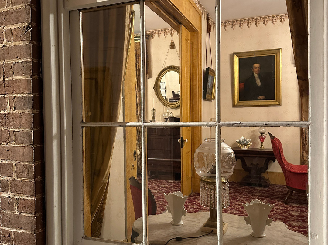 Historic Rose Mont-Gallatin必去景点