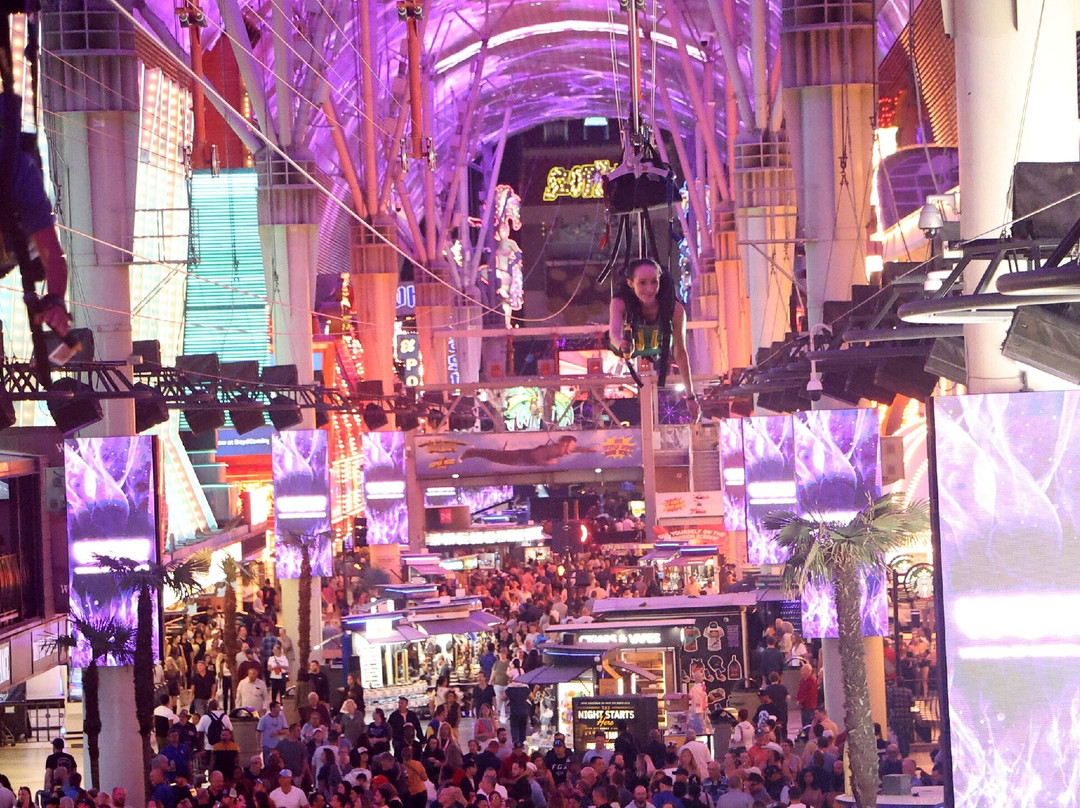 SlotZilla Zip Line Las Vegas-拉斯维加斯必去景点