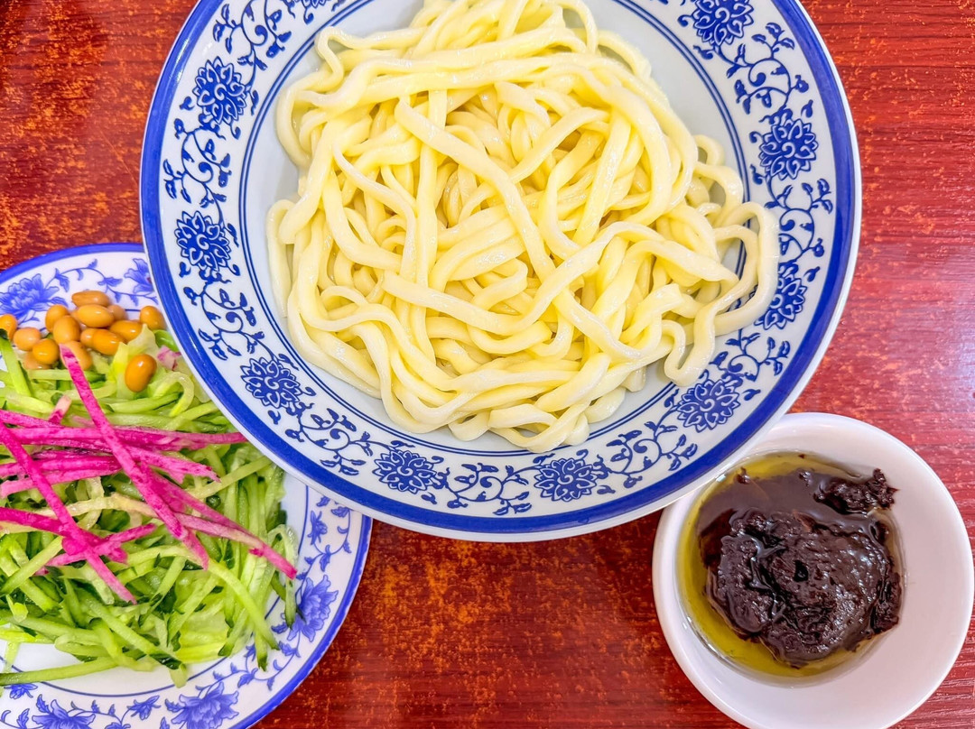 No. 69 Fangzhuanchang Zhajiangmian (fangzhuanchang Hutong)