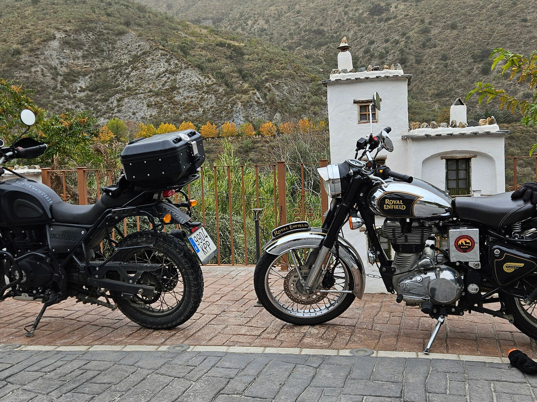 Enfield Classic Moto Tours-Velez de Benaudalla必去景点
