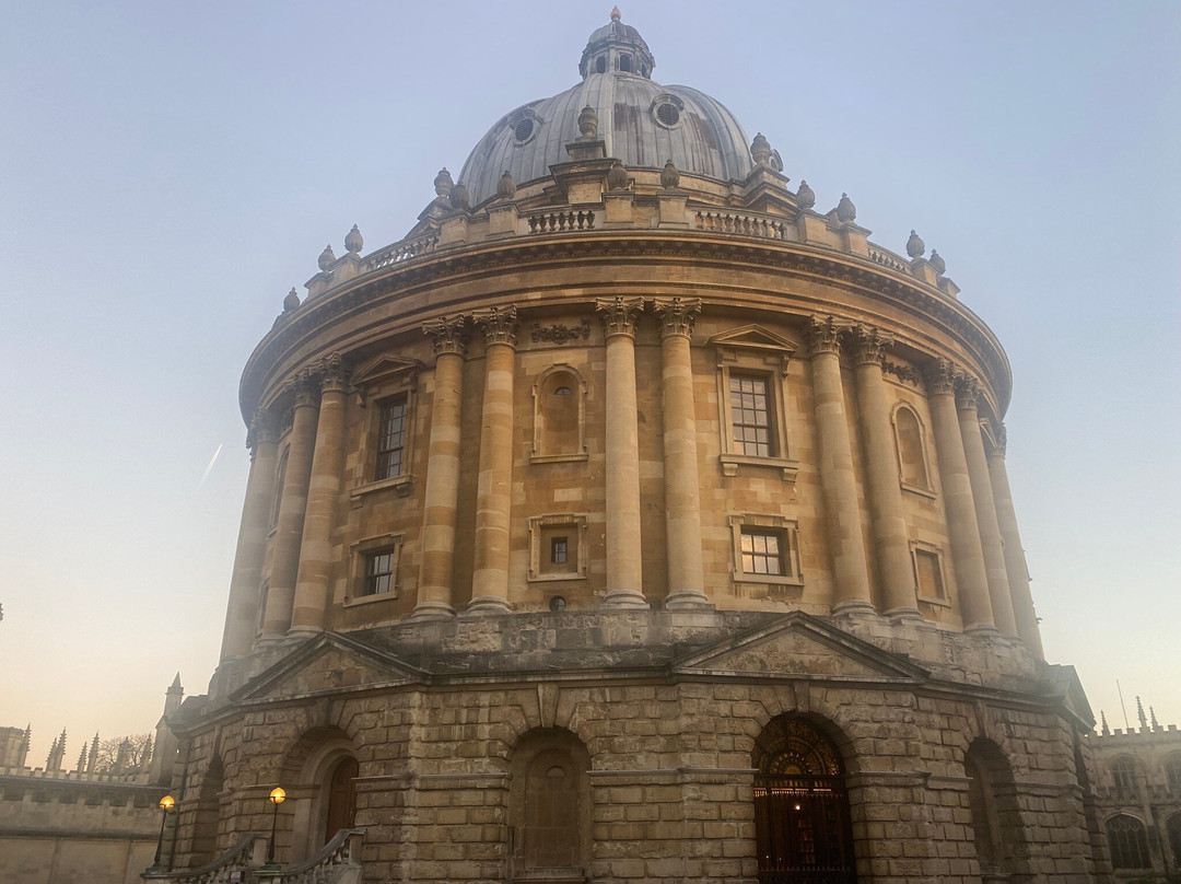 拉德克里夫图书馆-牛津必去景点