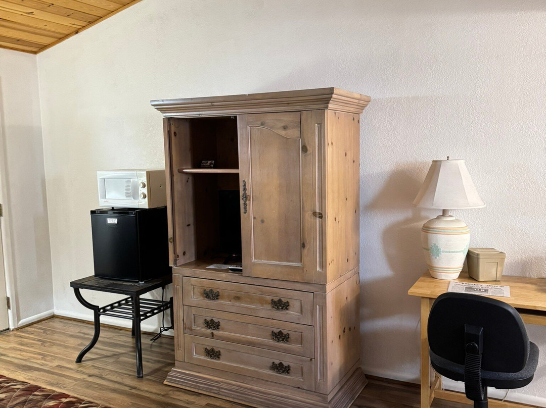 拉力安汽车旅馆主图