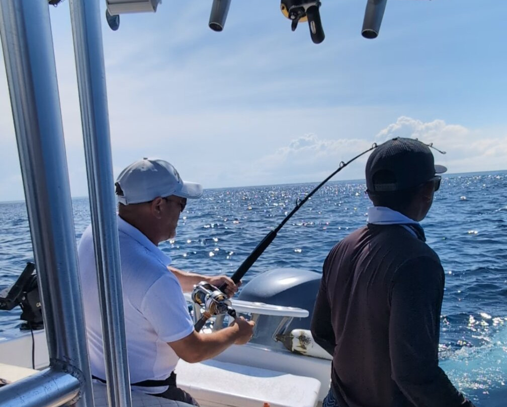 Cacho's Surf School-诺萨拉必去景点