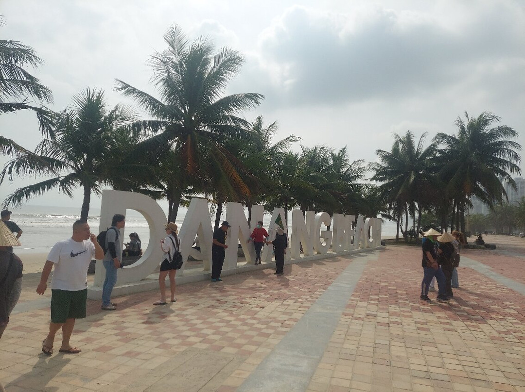 岘港美溪沙滩-岘港必去景点