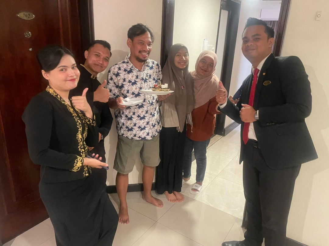 桑提卡三宝垄酒店主图