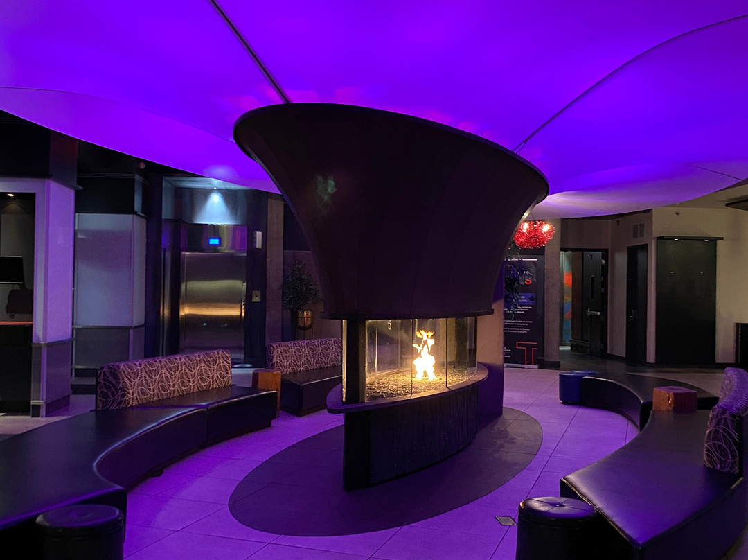 时代大饭店主图