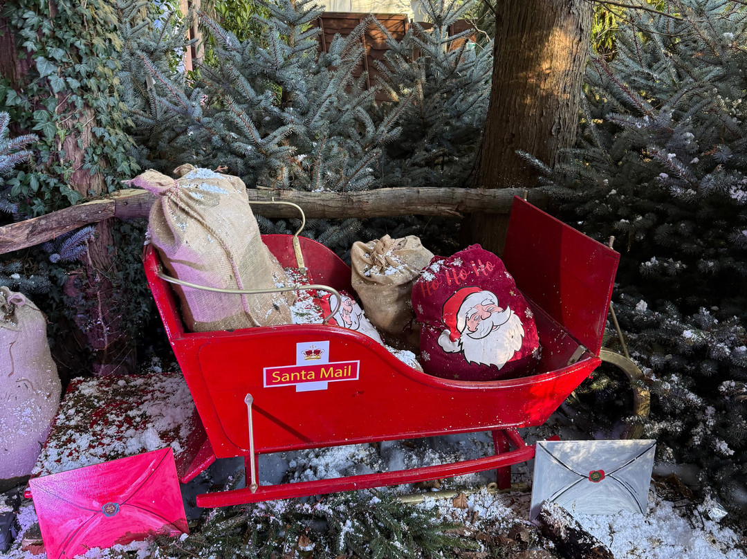 Santa's Grotto At Coolings Lifestyle-Knockholt必去景点