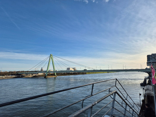 Freitreppe Kölner Rheinboulevard-科隆必去景点