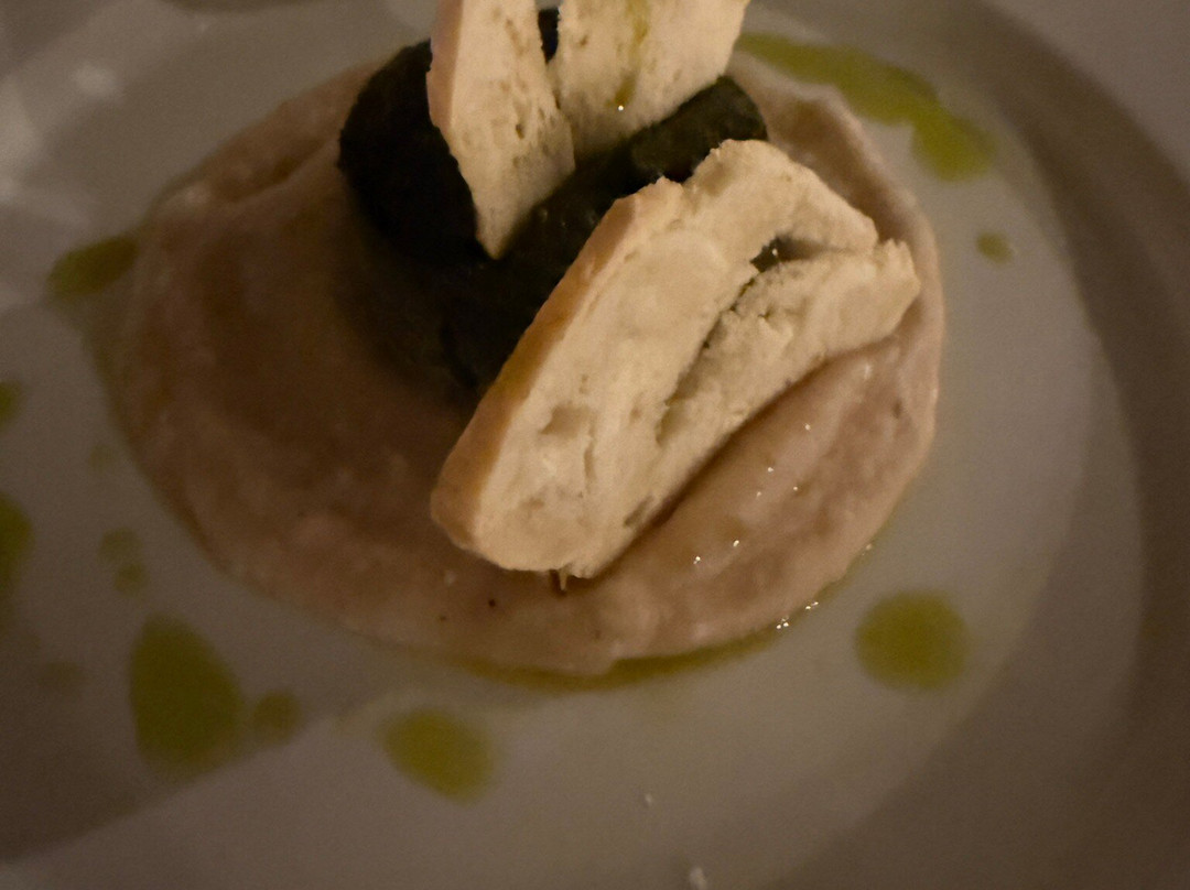 乐拉佩酒店主图