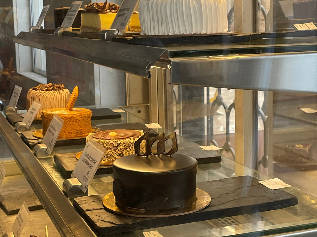 Hotel Hillock Ahmedabad主图