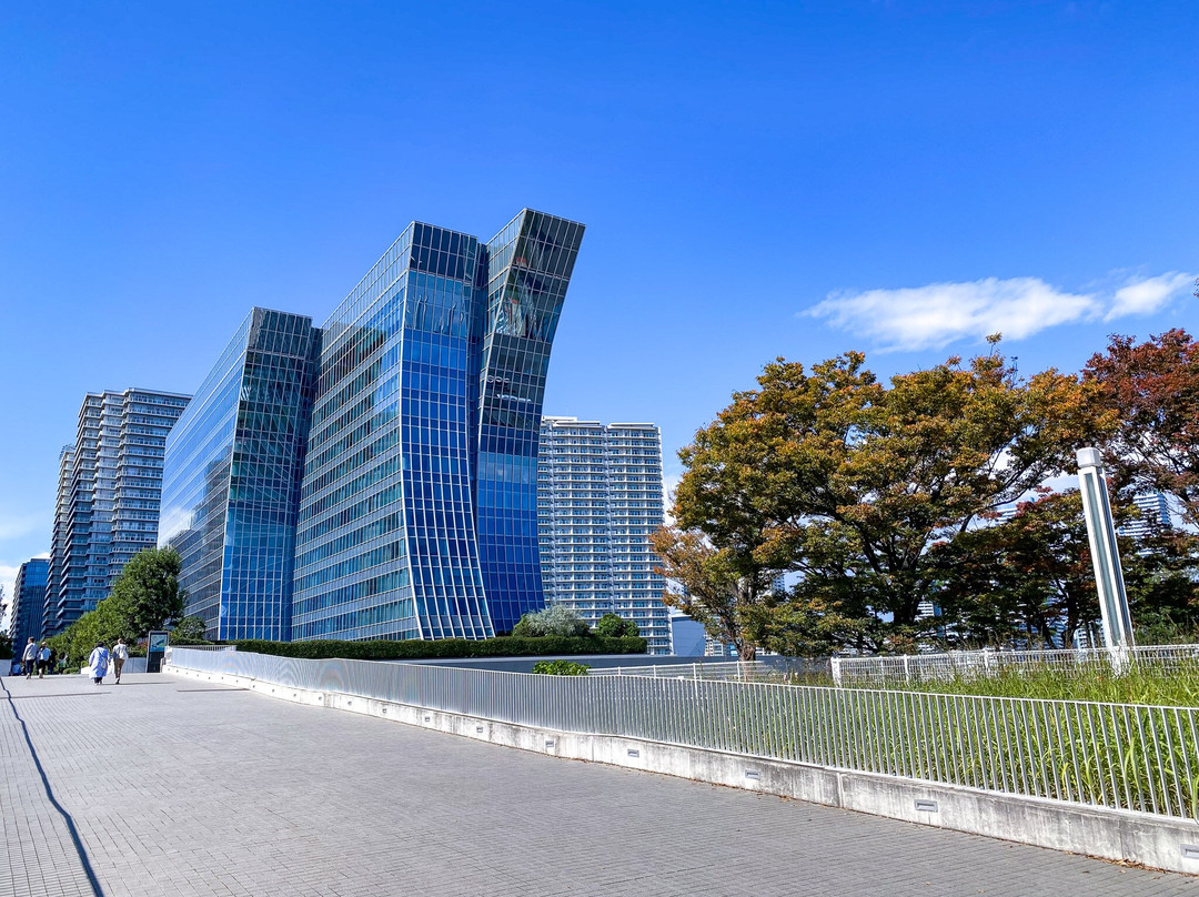 Yokohama Timber Wharf-Minatomirai必去景点