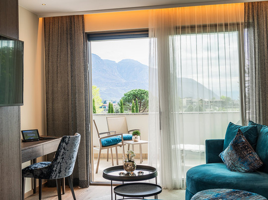 Fayn Garden Retreat Hotel主图