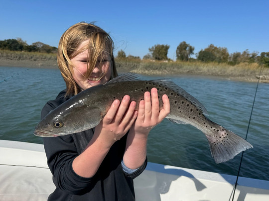 Tall Tide Fishing Adventures-查尔斯顿必去景点