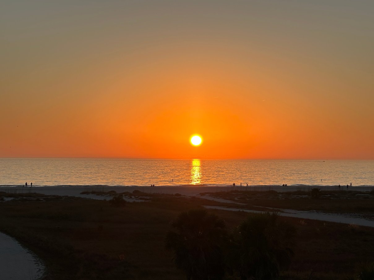 Surf Beach Treasure Island Resort = 冲浪海滩珍宝岛度假村-酒店景观