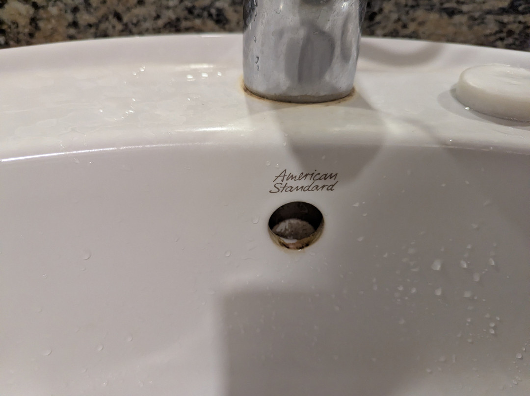 蔓达·罗森酒店主图