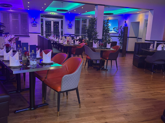 Everest Spice Lounge