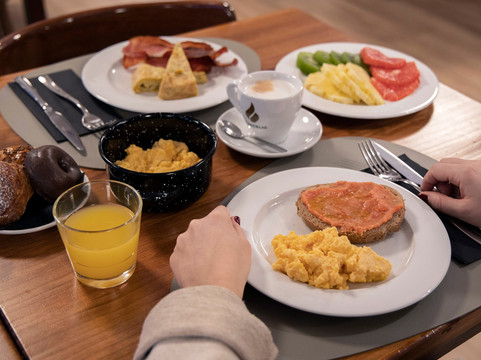 恩坎普酒店主图