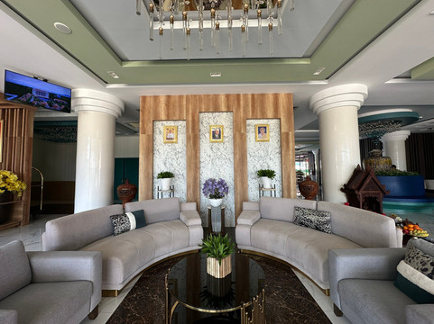 Vakara Hotel Kep主图