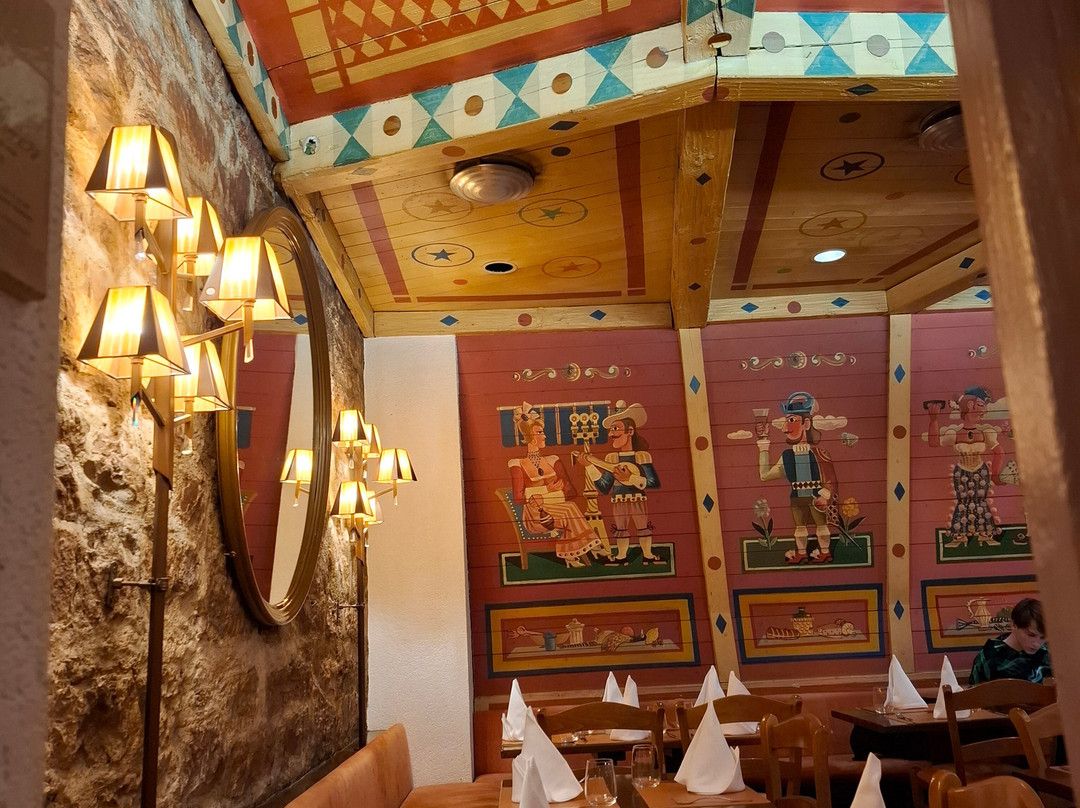 雷斯利莱蒂餐厅酒店主图