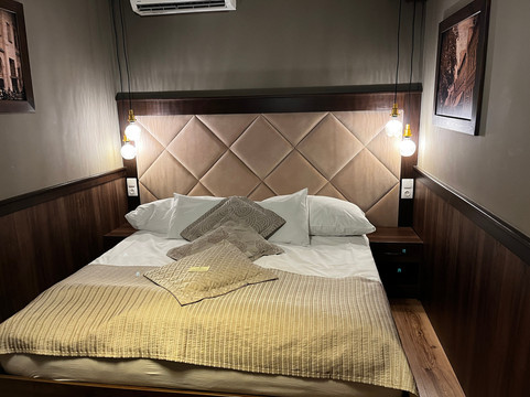 科姆洛酒店主图