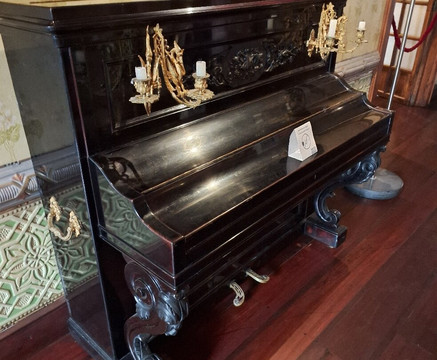 Museo Remigio Crespo Toral-昆卡必去景点