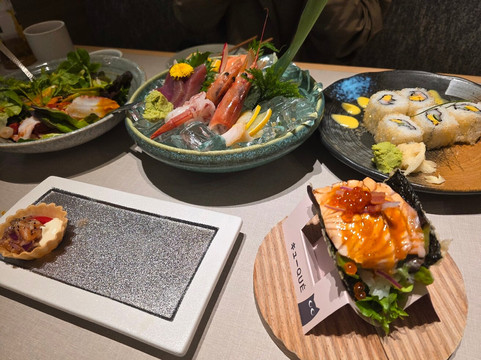 Que (metroplaza, Kwai Fong)