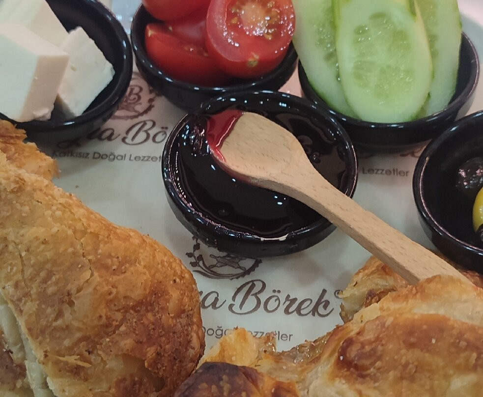 Kayra Börek