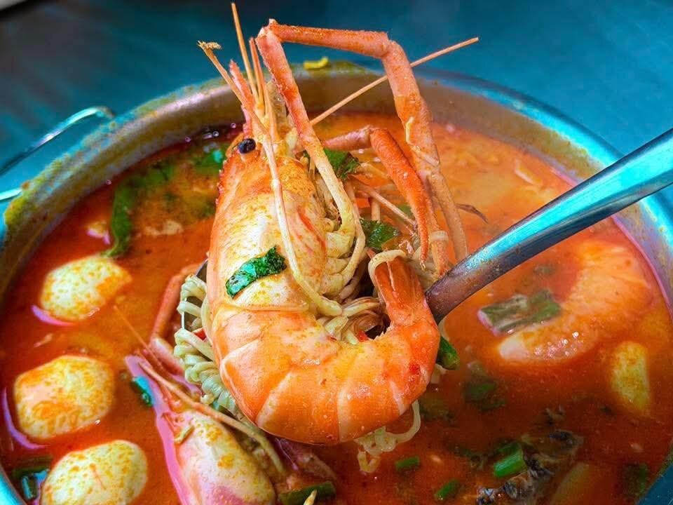 Piz-Zaa Thai restaurant moo kata