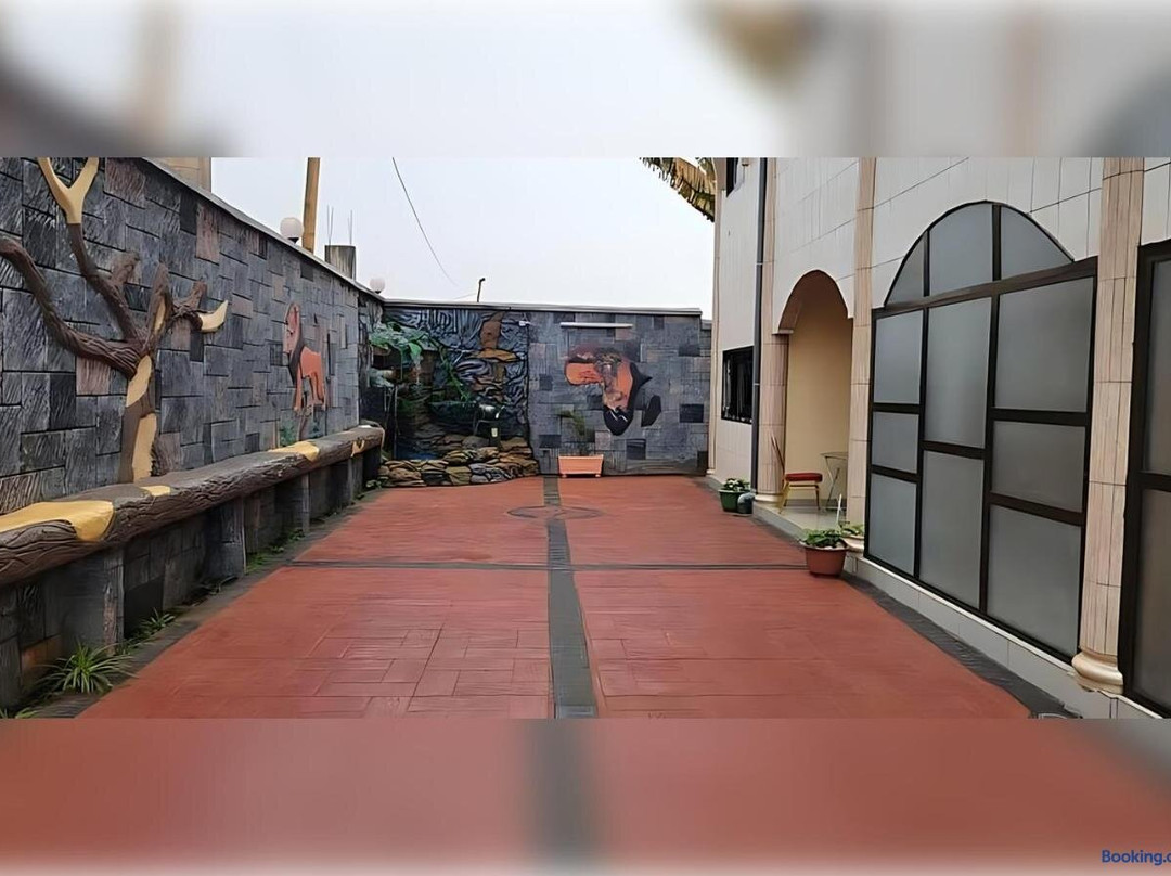 NEFAR PALACE HOTEL Plc