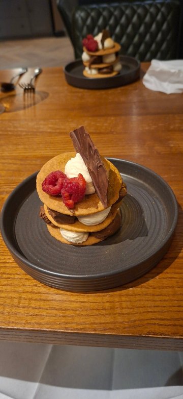 翠鸟酒吧酒店-官方