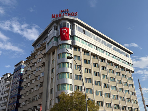 Marathon Hotel主图