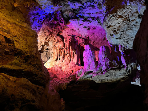 Stark Caverns-Eldon必去景点