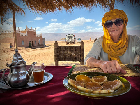 艾绿洲旅馆主图