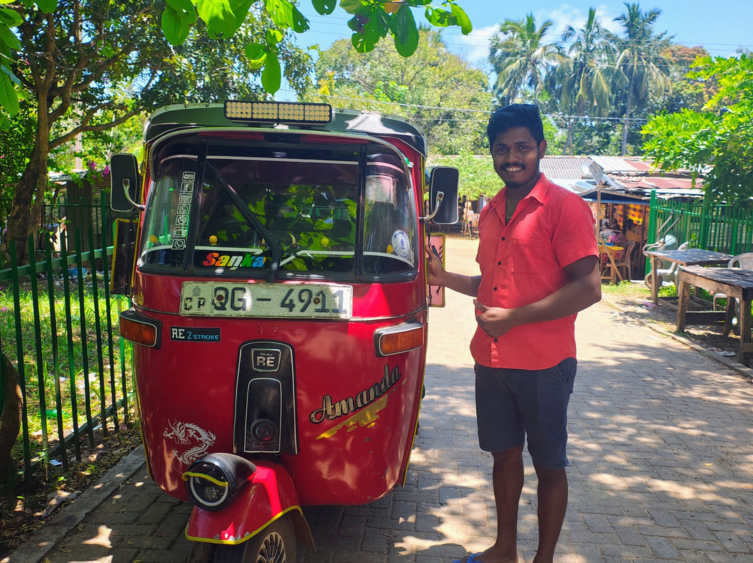 Sanka Tuk Tuk Trails Sigiriya-锡吉里亚必去景点