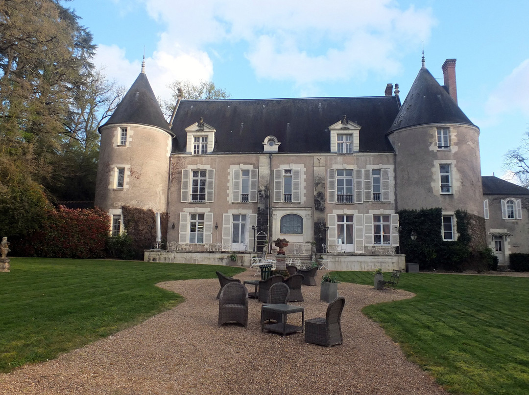 普莱城堡酒店主图