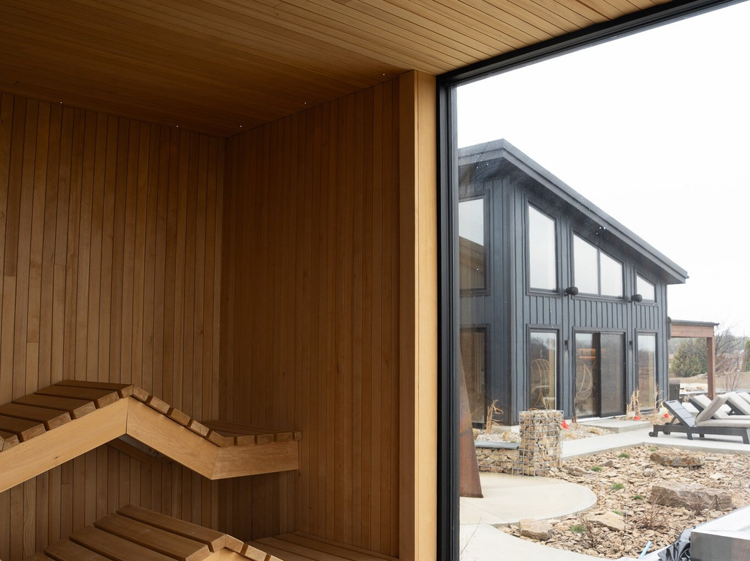 Shale Ridge Estate Winery, Cidery, & Nordic Spa-Thedford必去景点