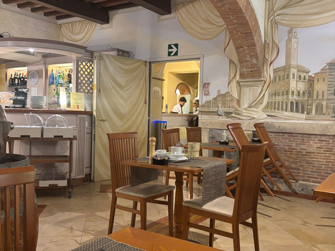 博洛尼亚酒店主图