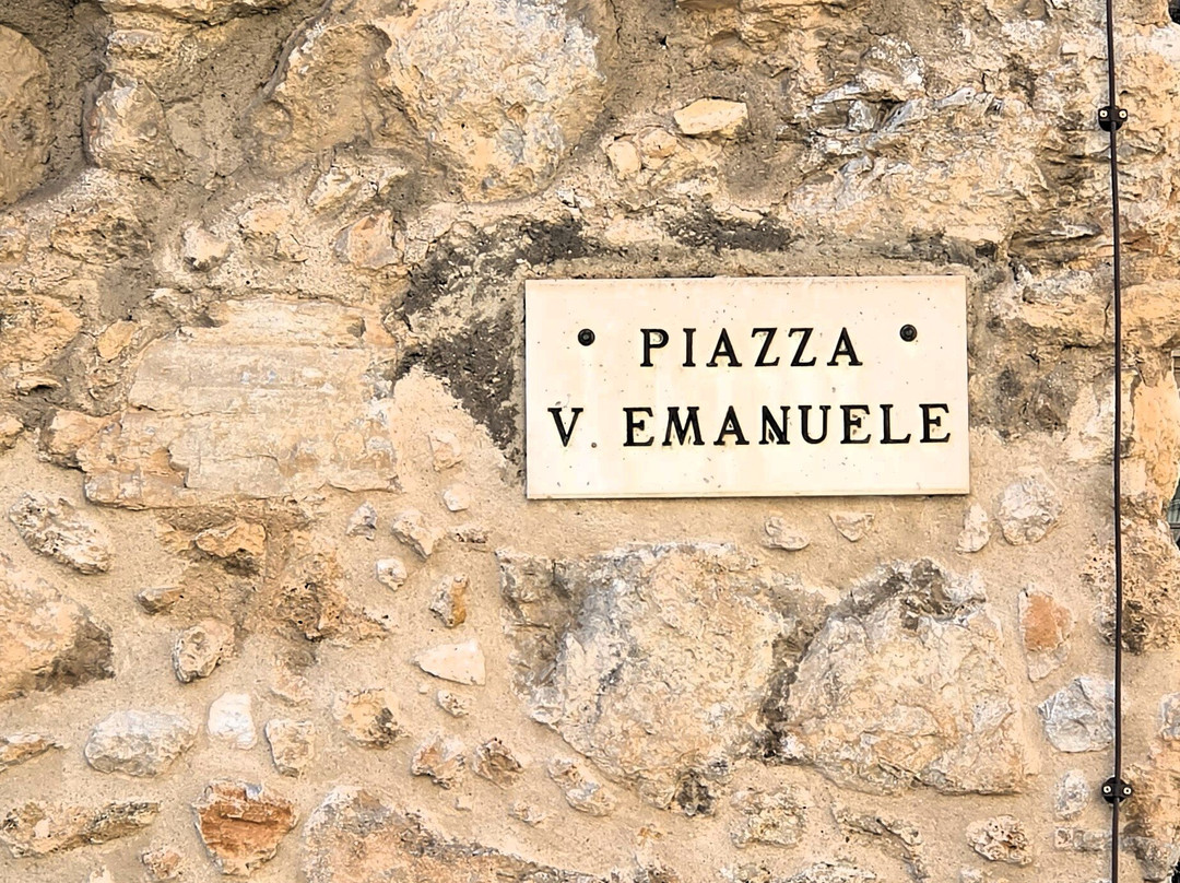 Piazza Vittorio Emanuele-Monreale必去景点